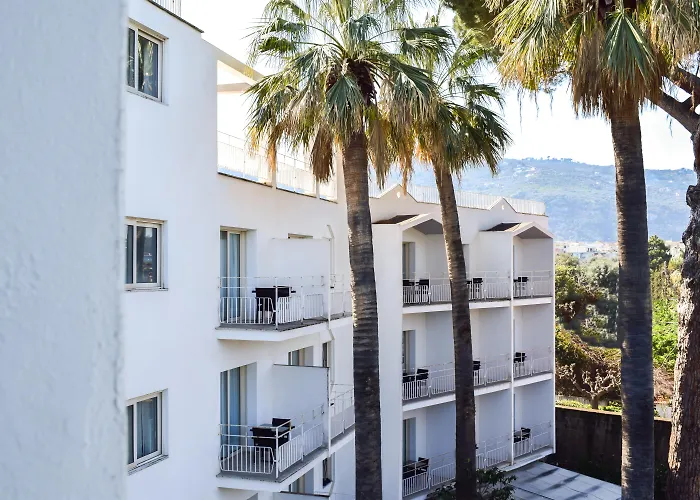 So' Lifestyle Hotel 4*