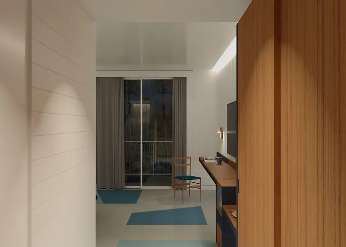 Hotel So' Lifestyle 4*