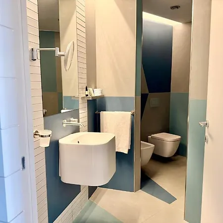 So' Lifestyle Hotel 4*