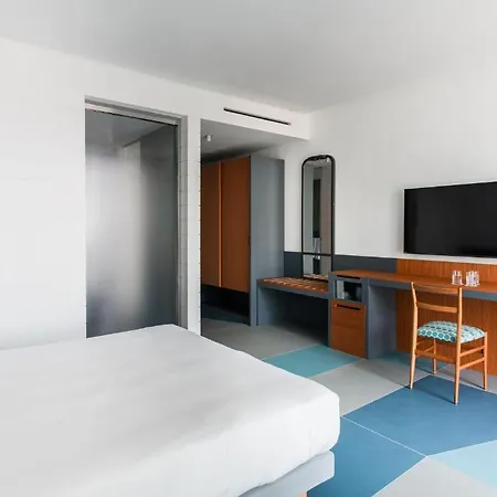 Hotel So' Lifestyle 4*