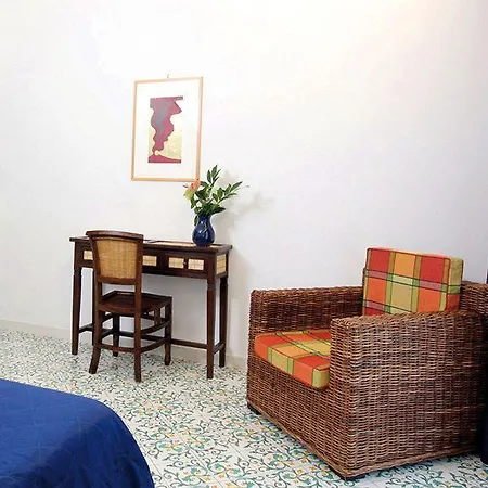 So' Lifestyle Sorrento