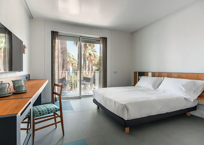 Hotel So' Lifestyle 4*