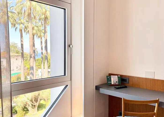 So' Lifestyle Hotel 4*